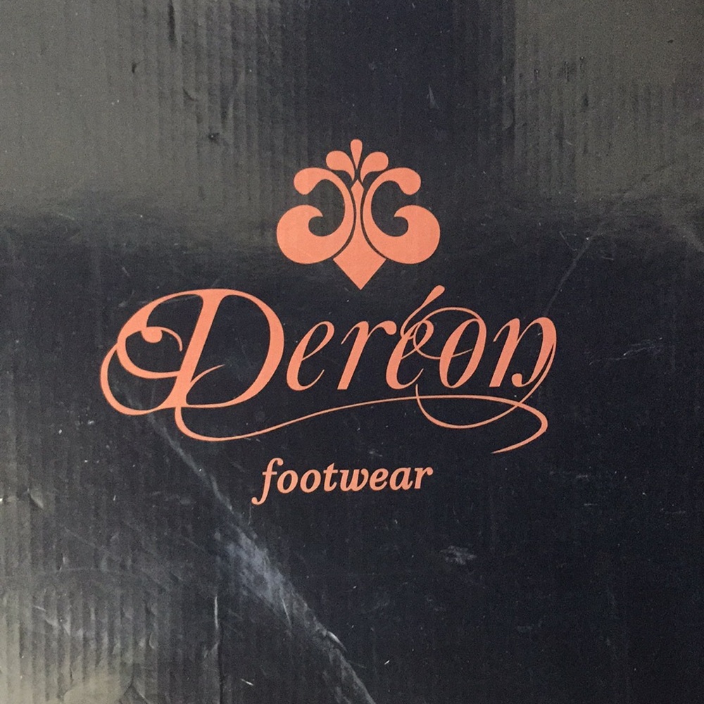 Dereon Heels